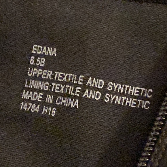 Brand new CHAPS EDANA BOOTS - size 6.5 - Picture 8 of 10